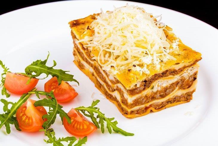 Lasagna-with-Arugula-how-to-harvest-Arugula