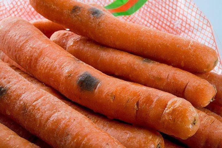 How to Tell If Carrots Are Bad: 5 Steps You Shouldn't Forget (2021 SE)